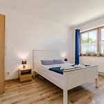 U Emilii Orman Evi Mikołajki