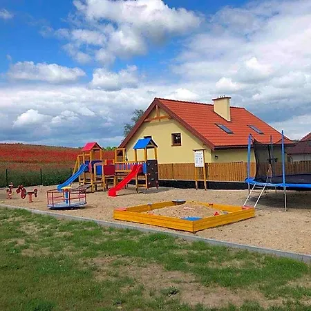 U Emilii * Mikołajki